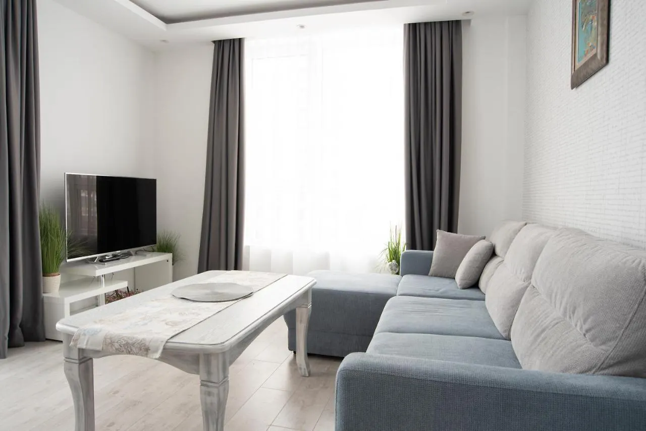 Sunny & Stylish Brand New 2Bdr Apartment + Parking Σόφια